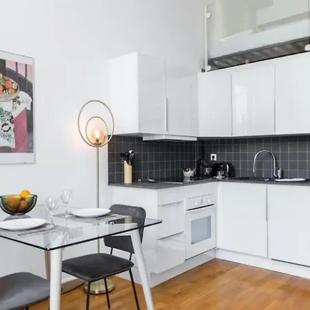 Apartment Deloye - Spacious Quiet Wac Near Old Town *